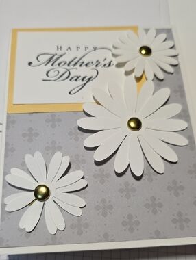 Handmade "Happy Mother's Day" Card with White Daisies